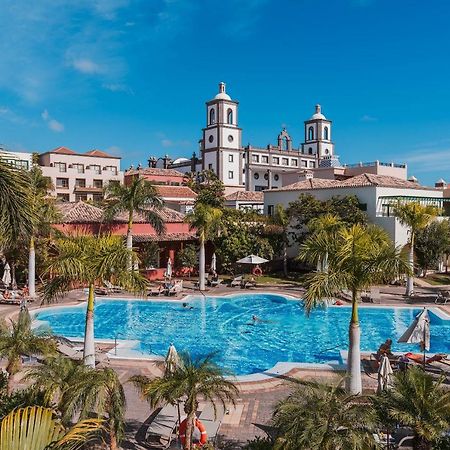Lopesan Villa Del Conde Resort & Thalasso Meloneras Luaran gambar View of the town of San Bartolomé