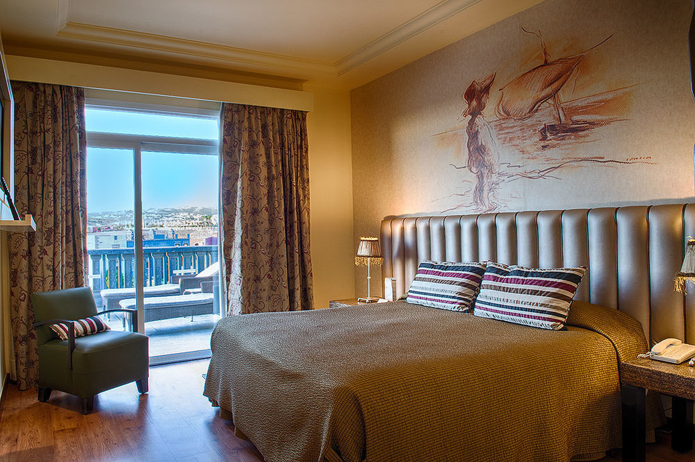 Lopesan Villa Del Conde Resort & Thalasso Meloneras Luaran gambar A room at the hotel